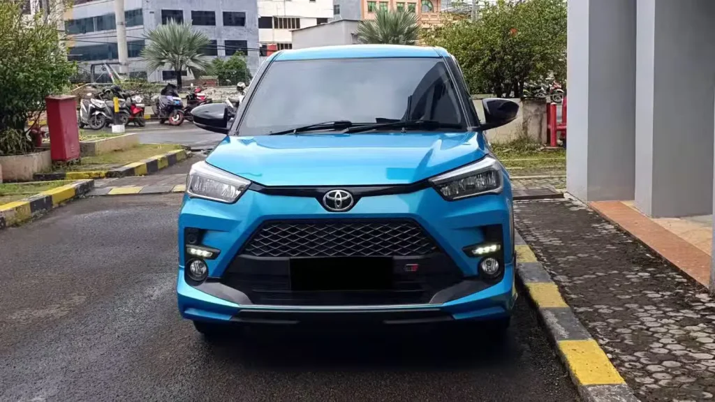 Sewa Mobil Raize di Bali