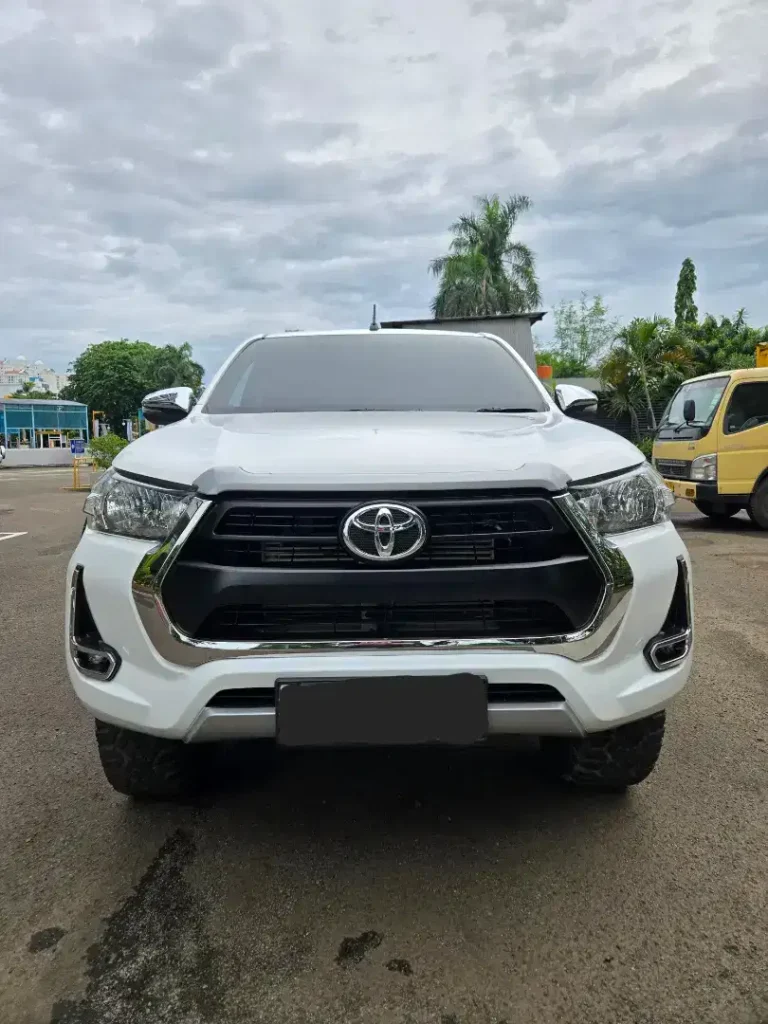 Sewa Hilux Double Cabin Bandung