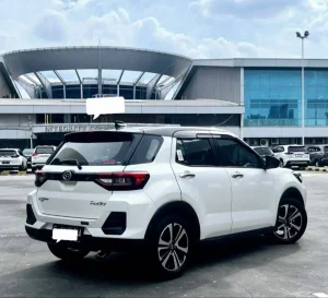 sewa-daihatsu-rocky-5