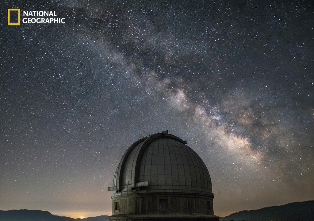 Menembus Kegelapan, Menyentuh Bintang: Panduan Lengkap Wisata Malam di Observatorium Bosscha Lembang